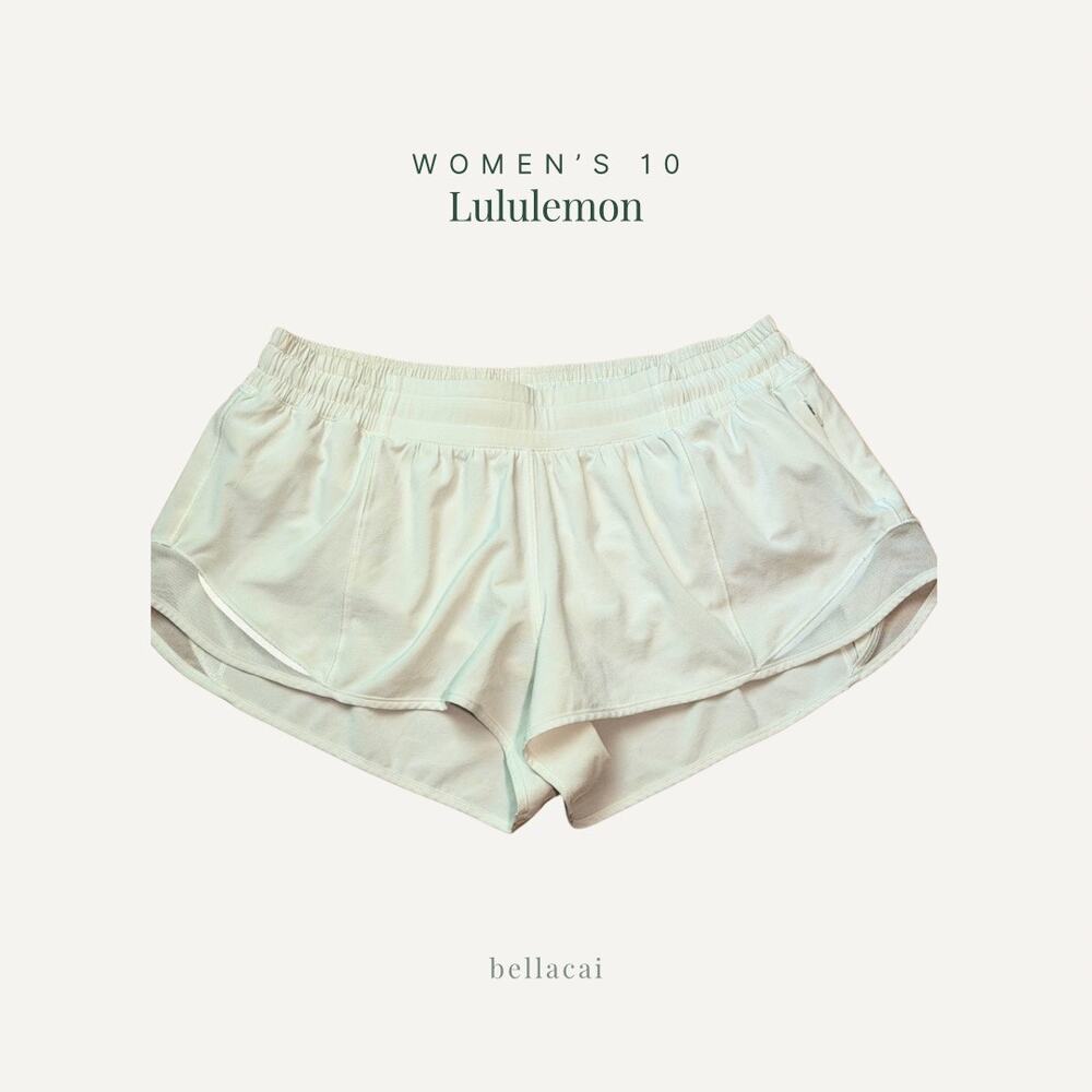Lululemon | Hotty Hot Low-Rise Lined Short 2.5" Bone Size 10
